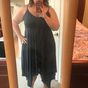 Simply Vera Shark-bite Hem Dress! Make an offer!